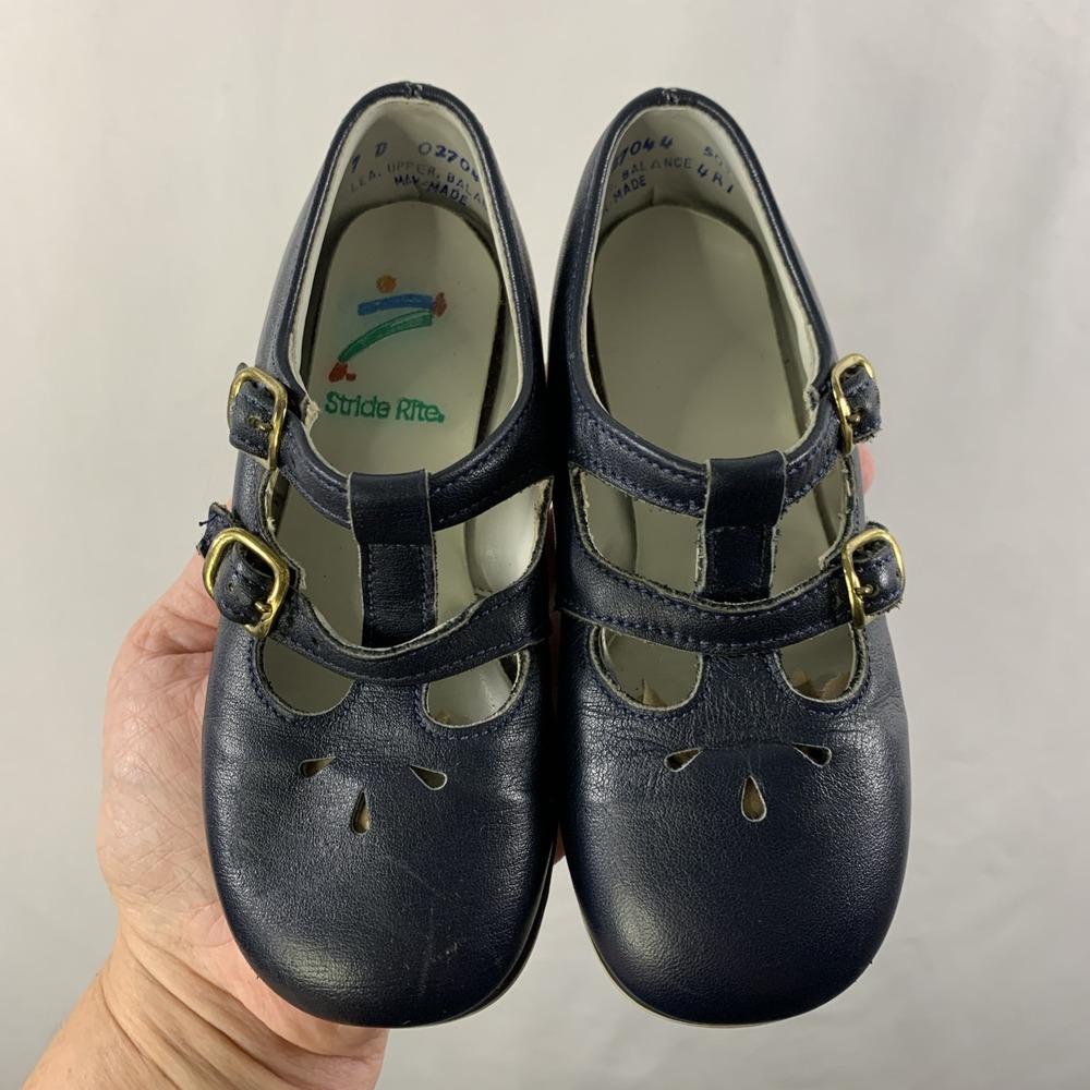 VTG Stride Rite Girls Leather Shoes Size 7 D Navy Hard Soles T Strap Mary Jane